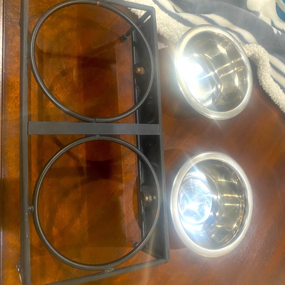 🔥Woof Dog Feeder - Picture 4 of 10
